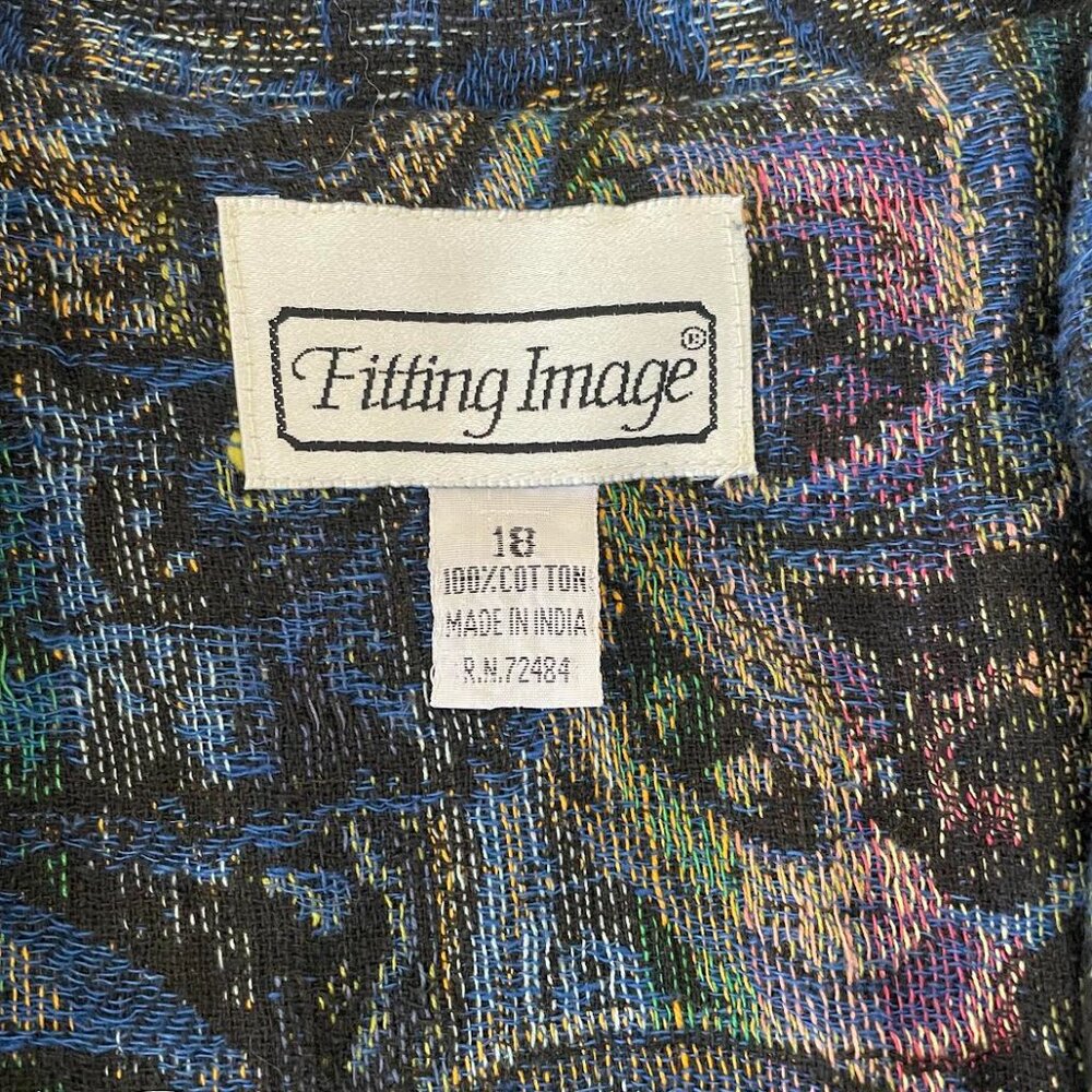 Blazer - Picture 3 of 4